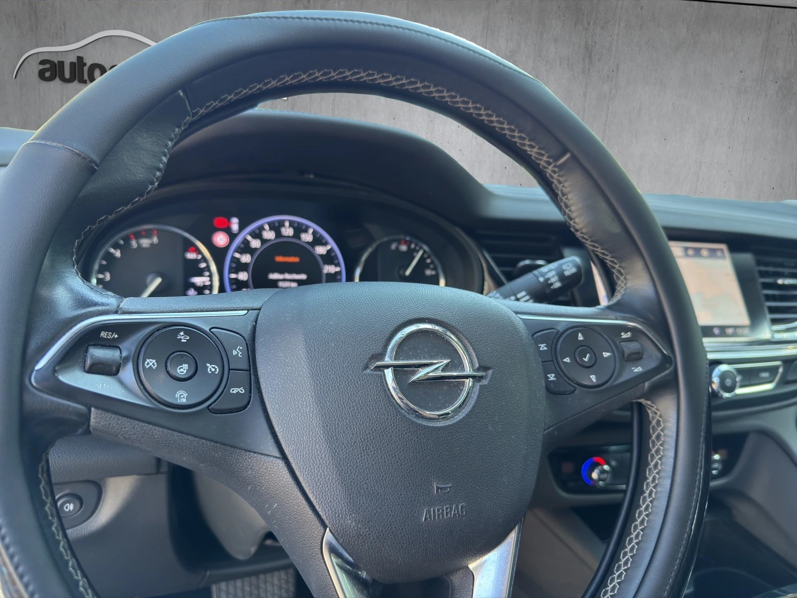 OPEL Insignia 2.0 BiDTI Sports Tourer Excellence 4WD A.-image-6