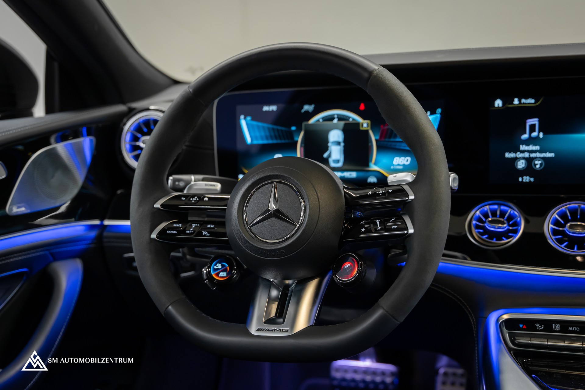 MERCEDES-BENZ AMG GT 63 S E Performance 4matic+ / Aero / Keramikbremsen / Carbon / Panorama-image-28