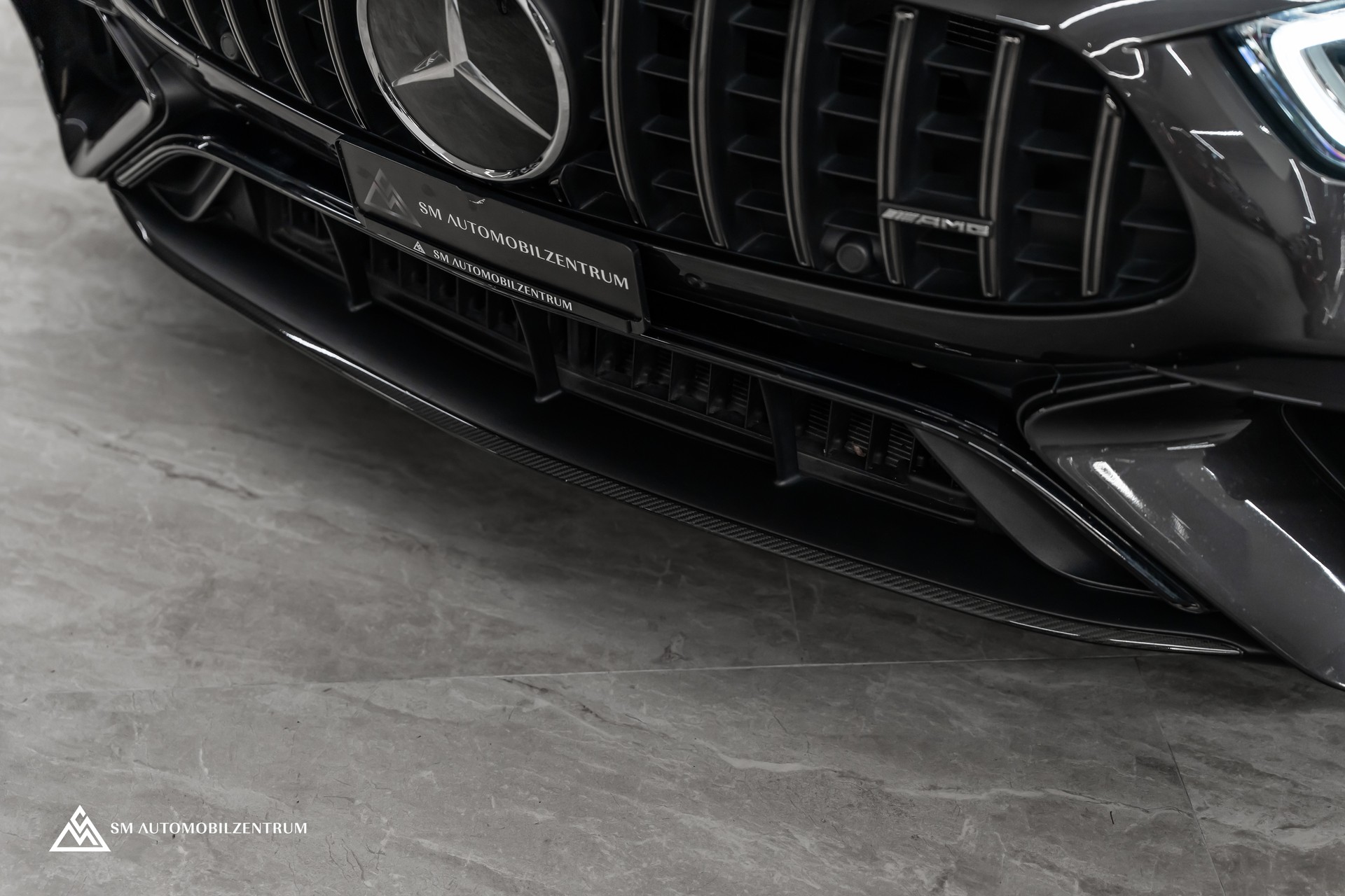 MERCEDES-BENZ AMG GT 63 S E Performance 4matic+ / Aero / Keramikbremsen / Carbon / Panorama-image-4