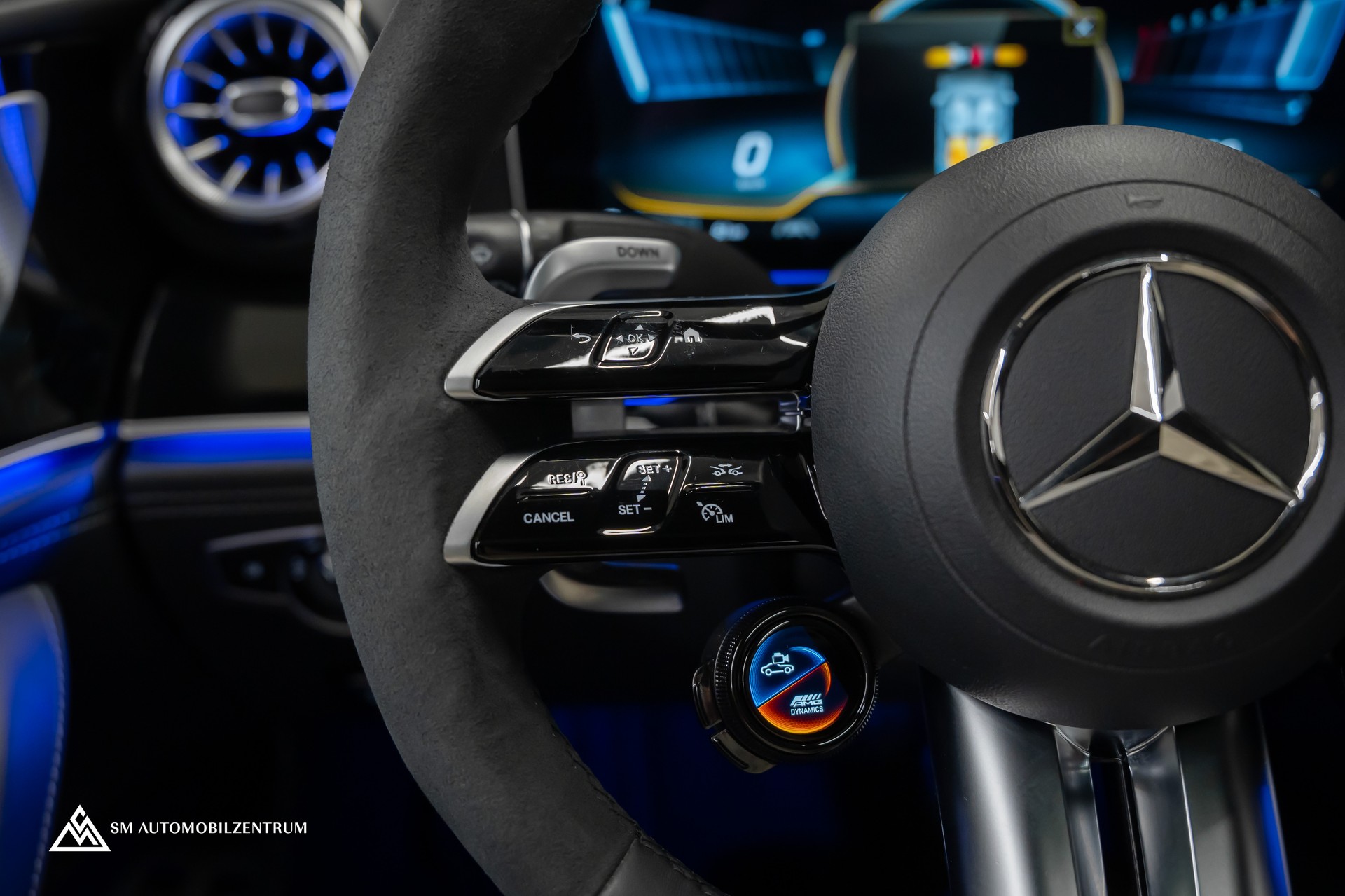 MERCEDES-BENZ AMG GT 63 S E Performance 4matic+ / Aero / Keramikbremsen / Carbon / Panorama-image-29