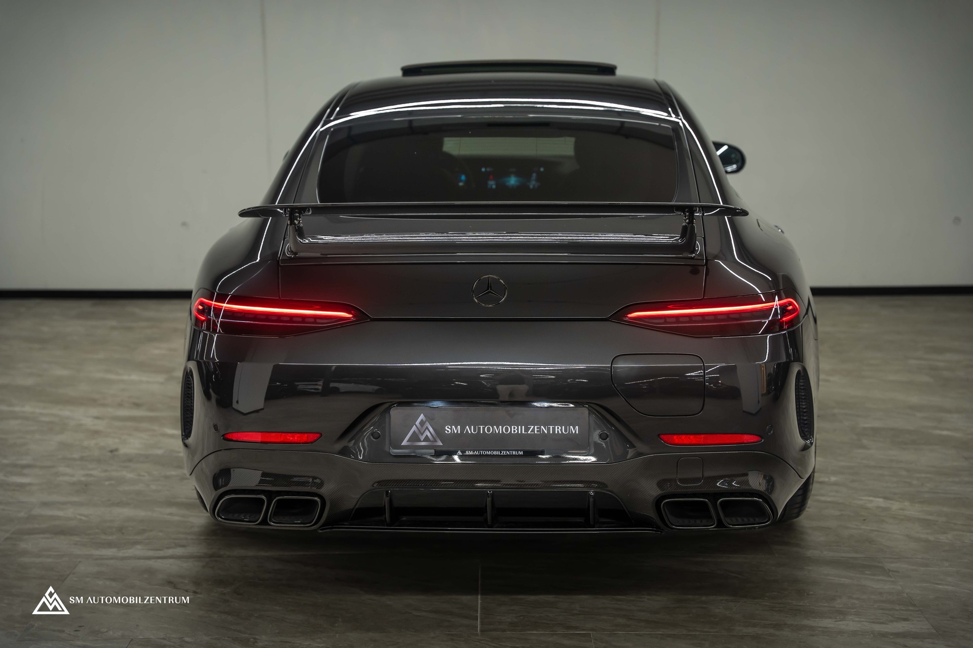 MERCEDES-BENZ AMG GT 63 S E Performance 4matic+ / Aero / Keramikbremsen / Carbon / Panorama-image-14