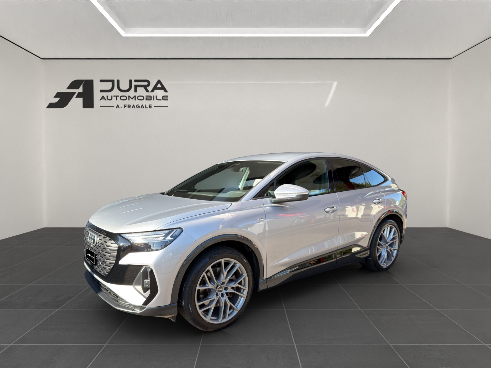 AUDI Q4 e-tron Sportback 50 quattro-image-1