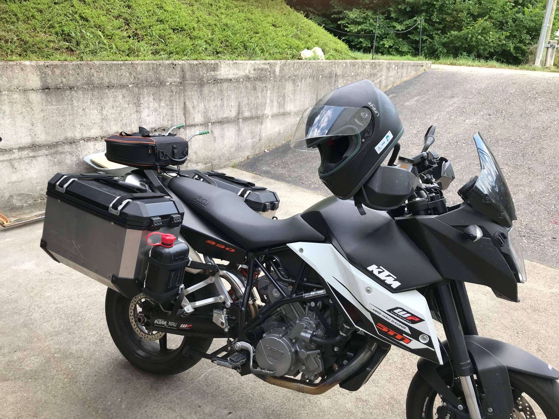 KTM Supermoto T-image-4