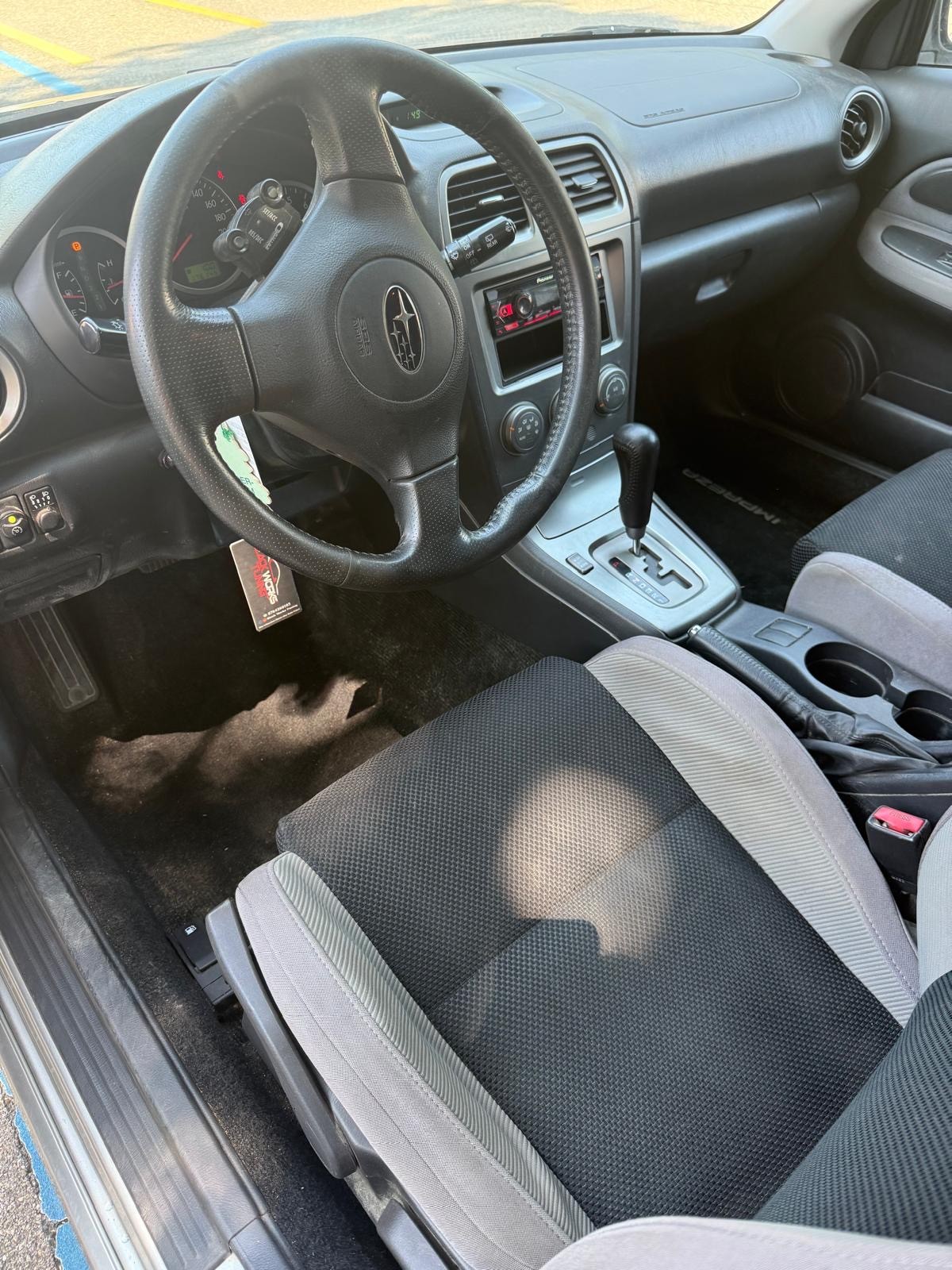 SUBARU Impreza 2.0R-showroom-element-2