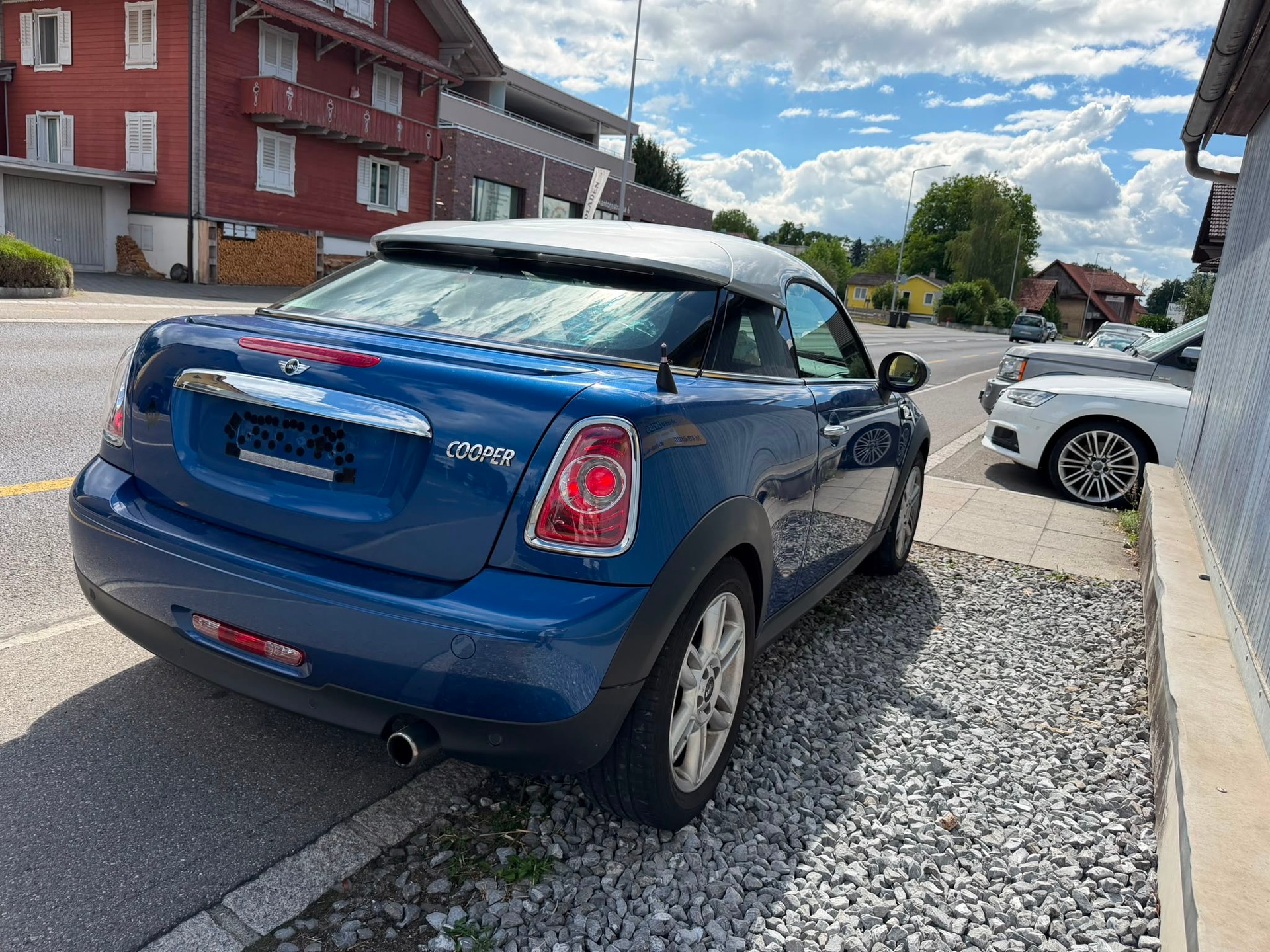 MINI Cooper Coupé Steptronic-image-3