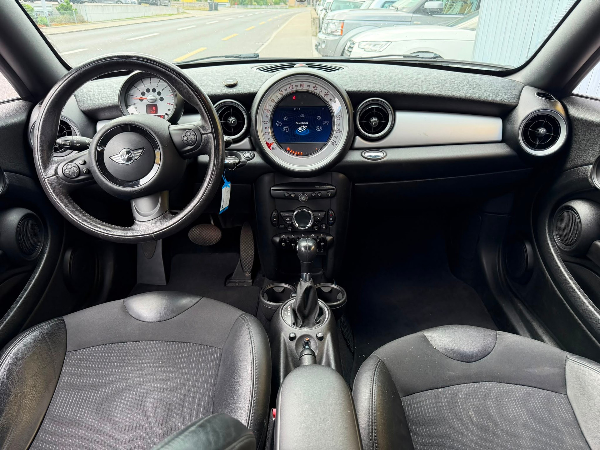MINI Cooper Coupé Steptronic-image-9