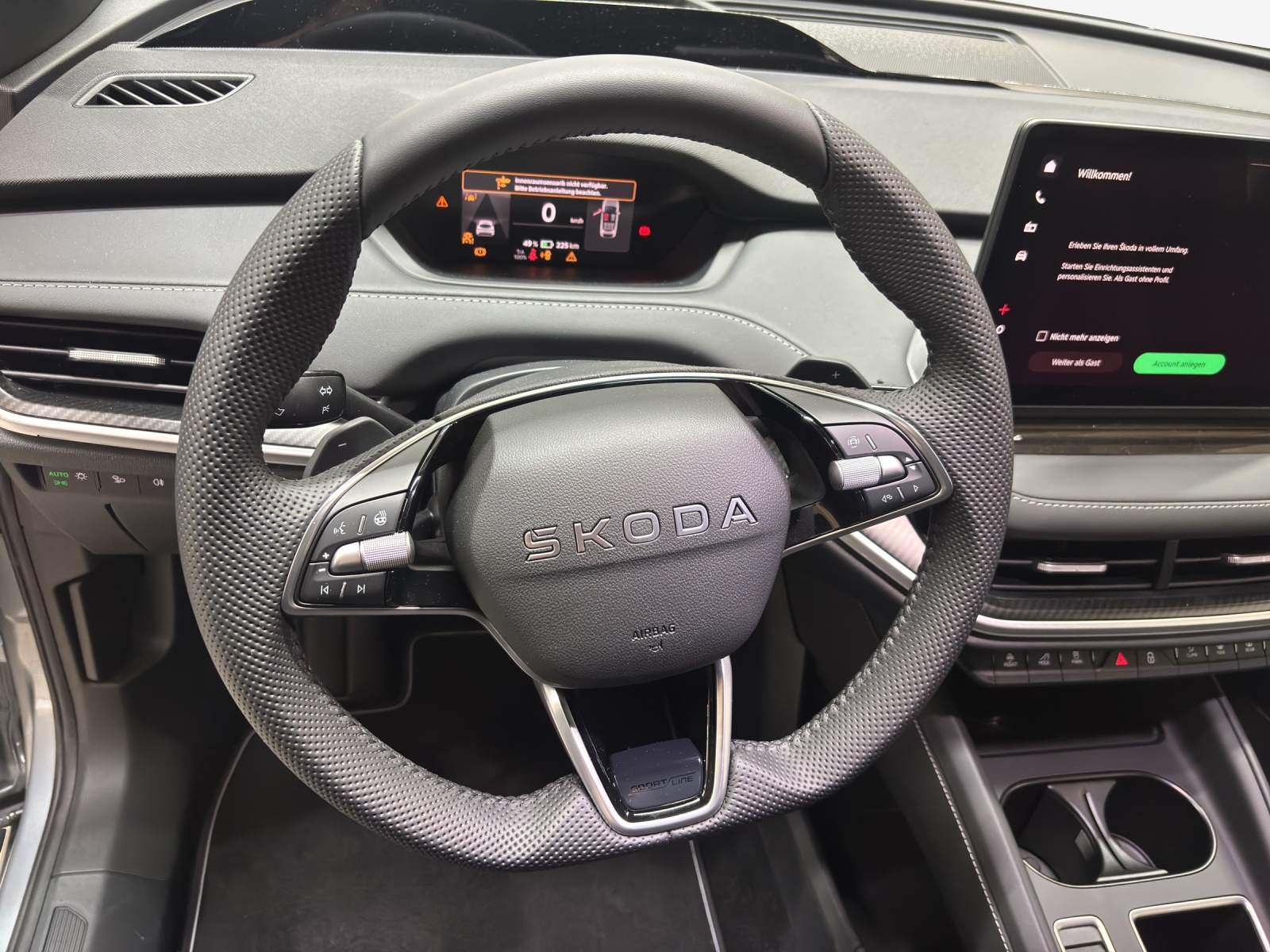 SKODA Elroq 85x Sportline 4x4-image-9