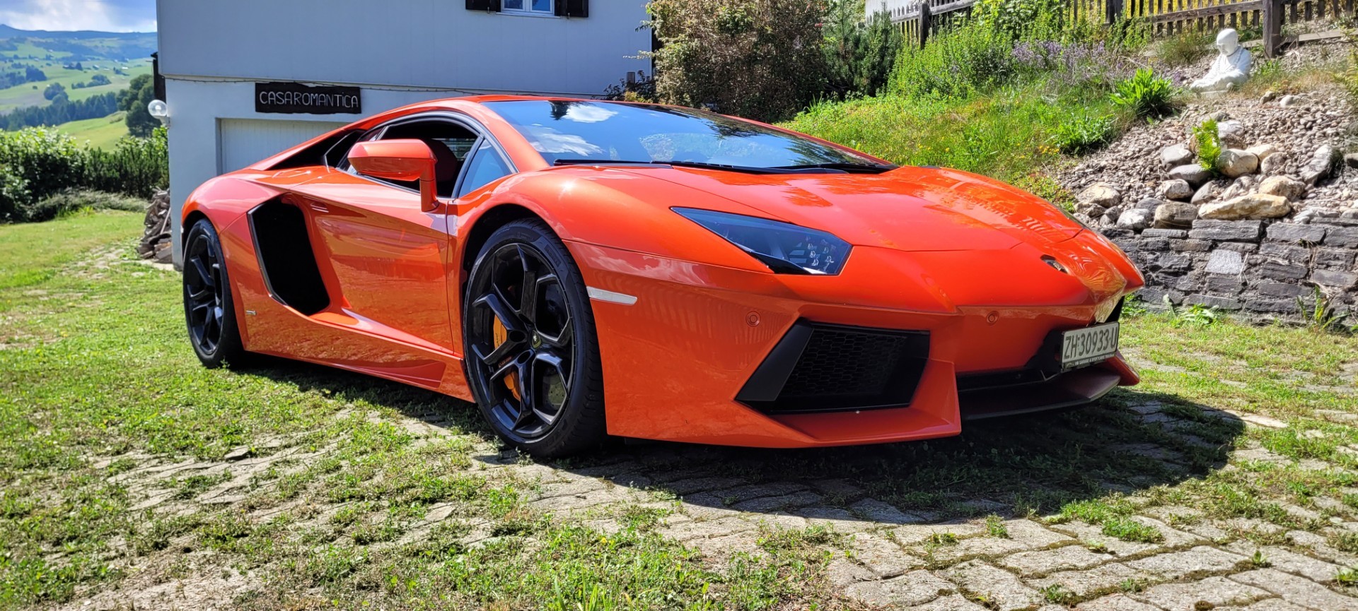 LAMBORGHINI Aventador LP700-4 Coupé E-Gear-image-9