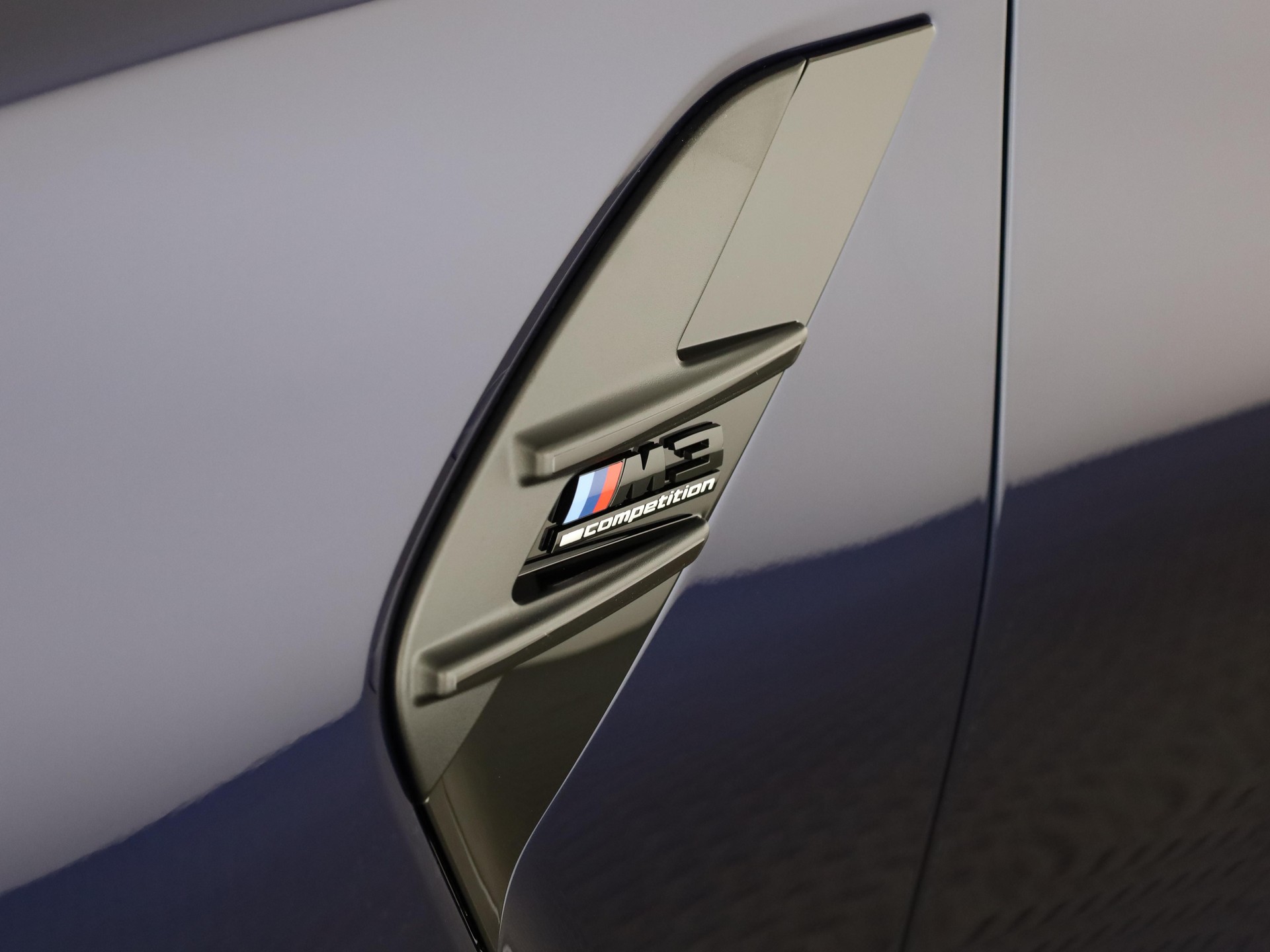 BMW M3 Competition xDrive Touring-image-6