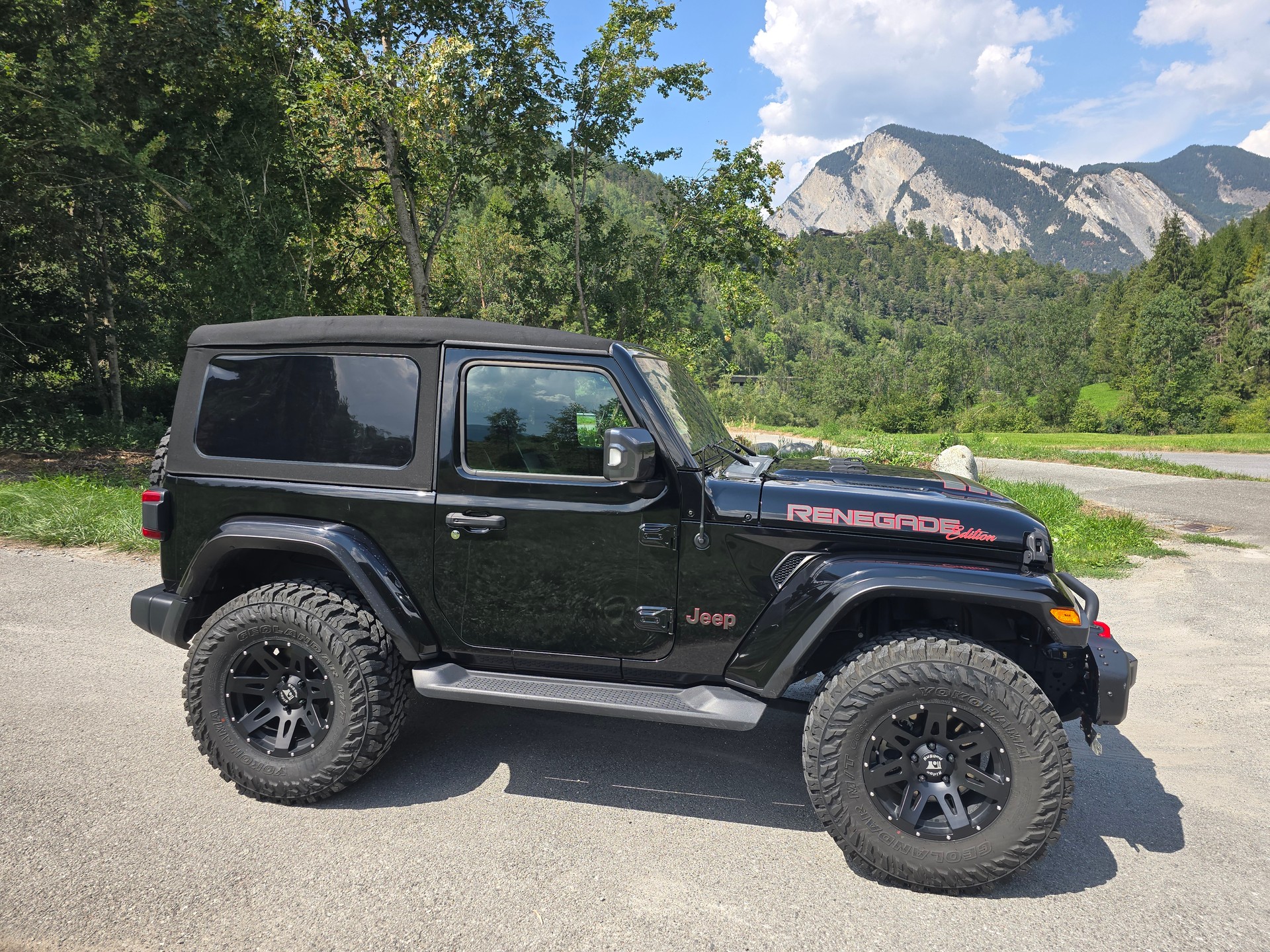 JEEP Wrangler Overland 280 PS Limited Edition-showroom-element-1