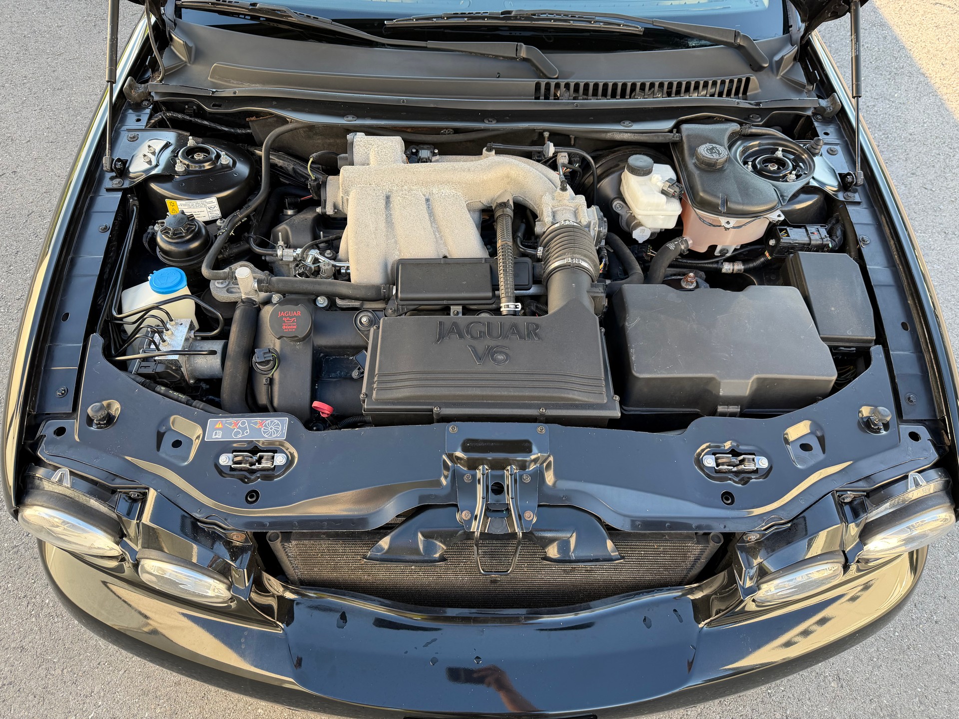JAGUAR X-Type 3.0 V6 Traction4 Sovereign Anniv. Pack Aut.-image-4