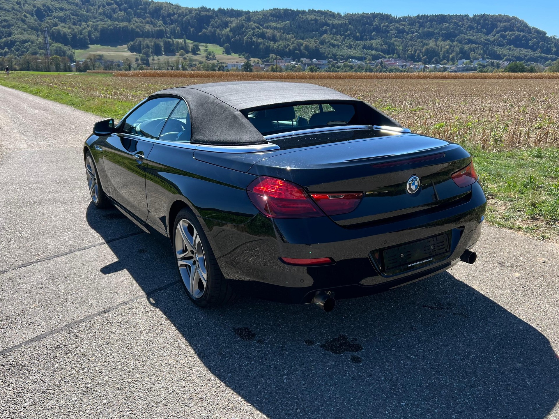 BMW 640i Cabrio-image-2