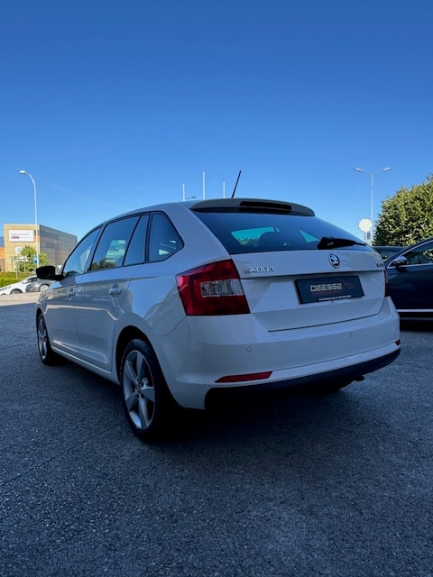 SKODA Rapid Spaceback 1.4 TSI Elegance DSG-showroom-element-2