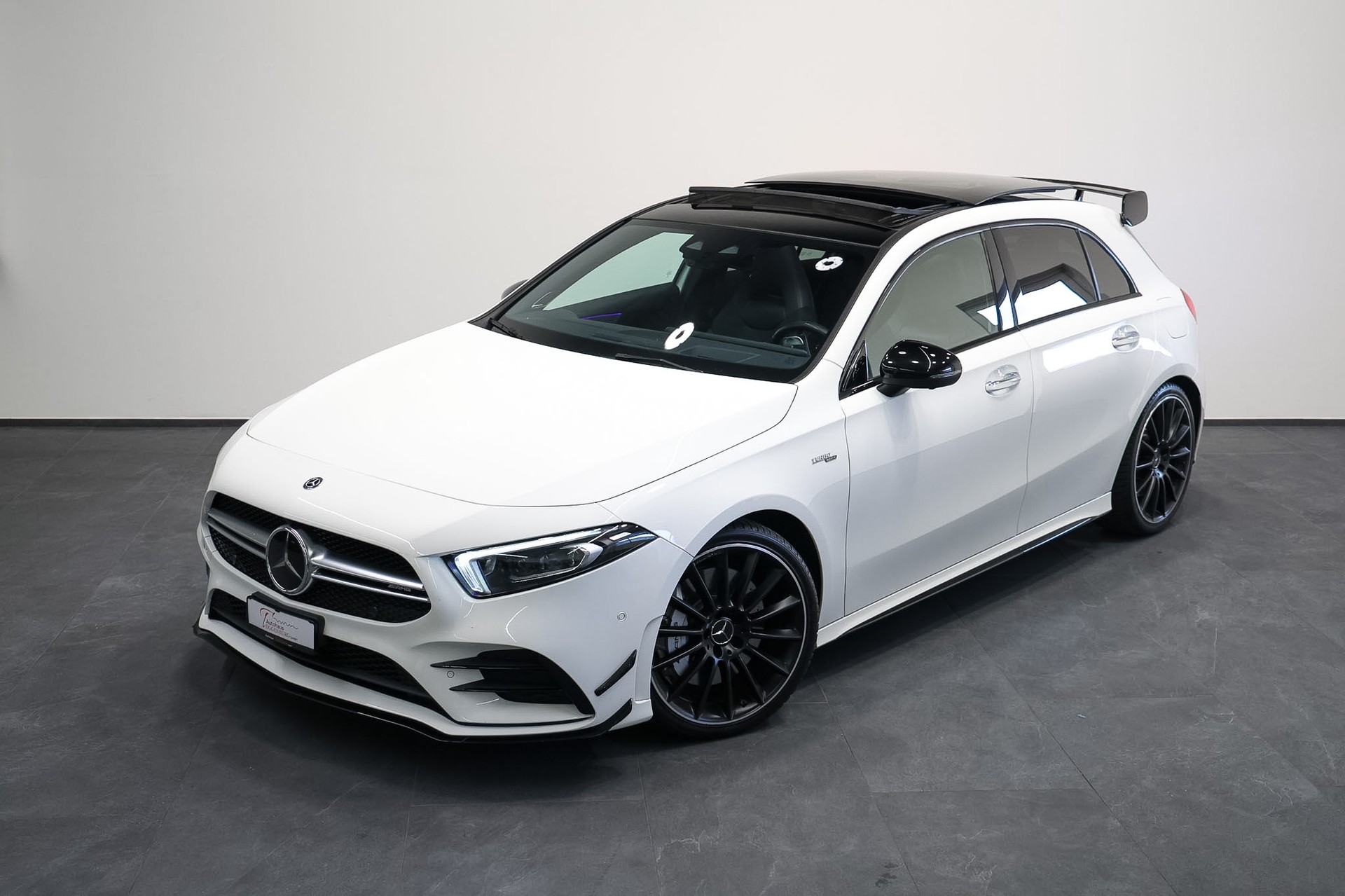 MERCEDES-BENZ A 35 AMG 4Matic Speedshift *CH-Fahrzeug*Aerodynamik-Paket*-showroom-element-1