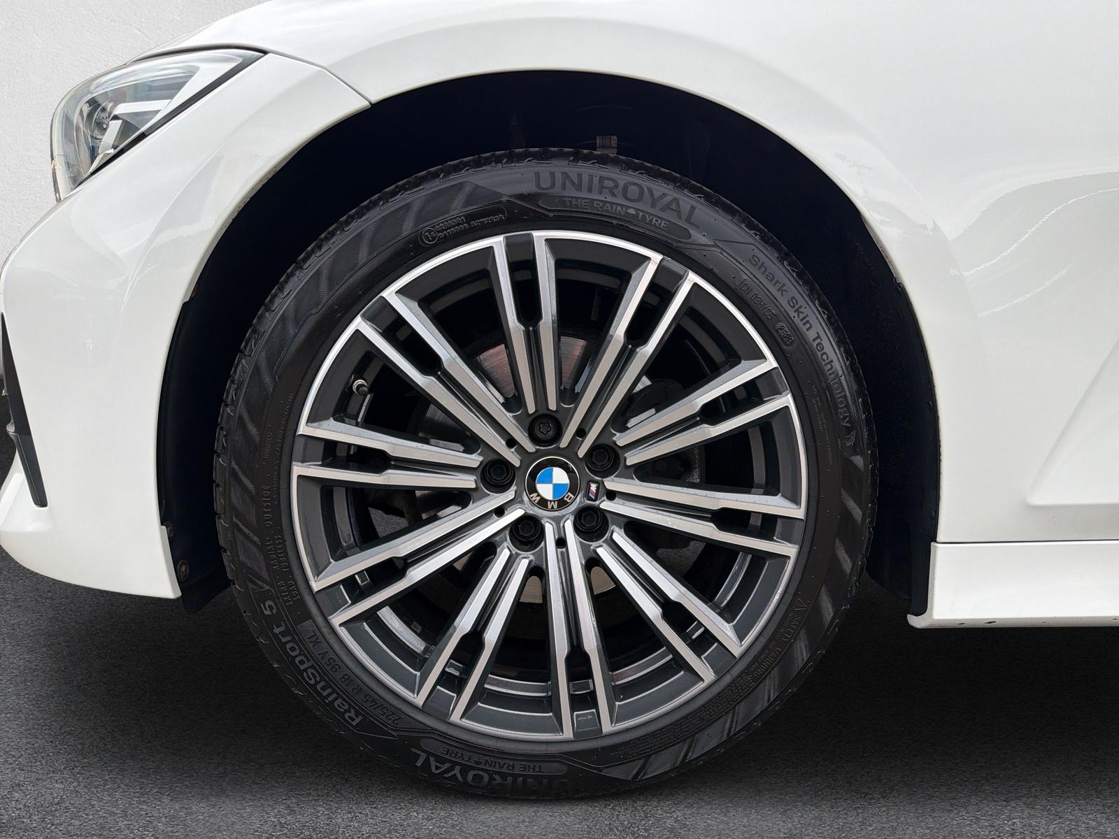 BMW 320d Touring Advantage xDrive G21 AHK-image-9