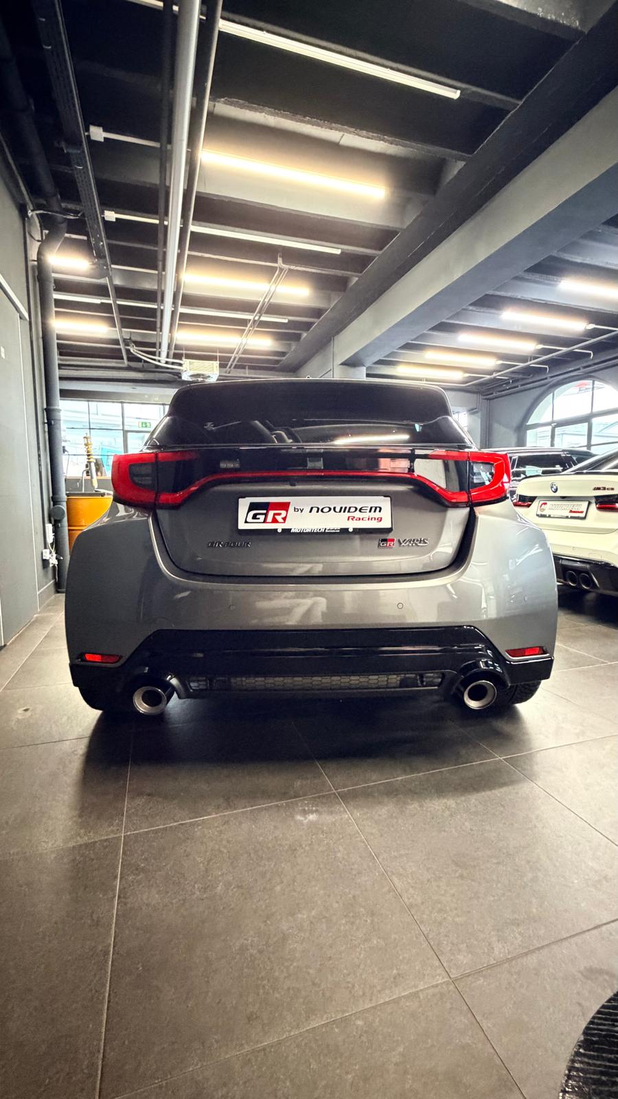 TOYOTA Yaris 1.6 GR Sport-image-2