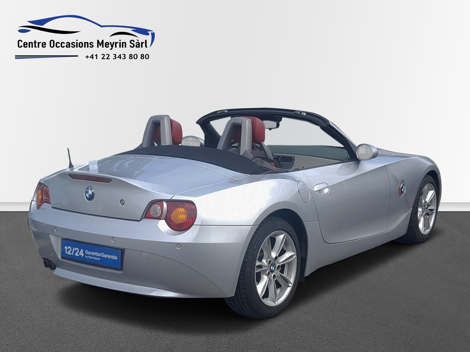 BMW Z4 2.5i Roadster-showroom-element-2