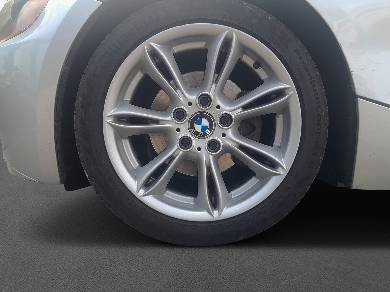 BMW Z4 2.5i Roadster-image-4