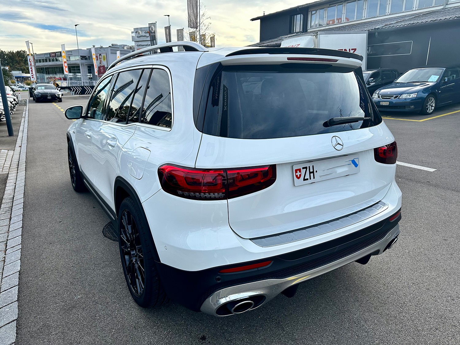 MERCEDES-BENZ GLB 35 AMG 4Matic 8G-Tronic-image-8