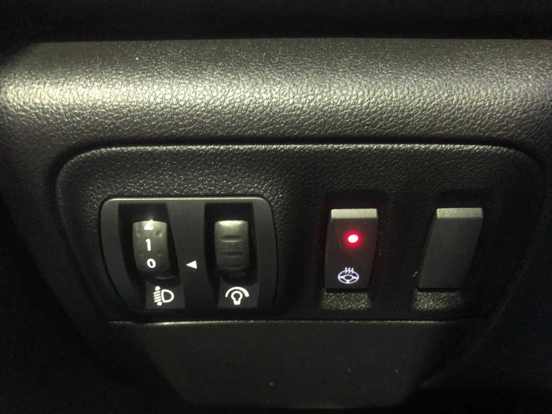 RENAULT Mégane Grandtour 1.3 16V Turbo Techno EDC-image-10
