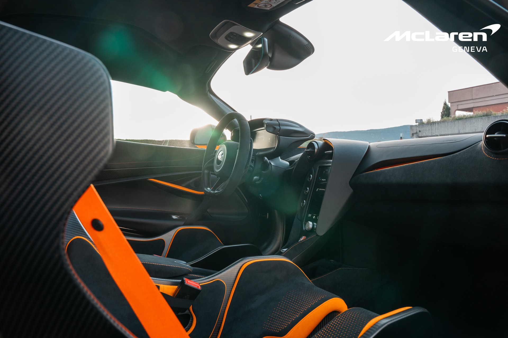 McLAREN 750S Performance-image-7