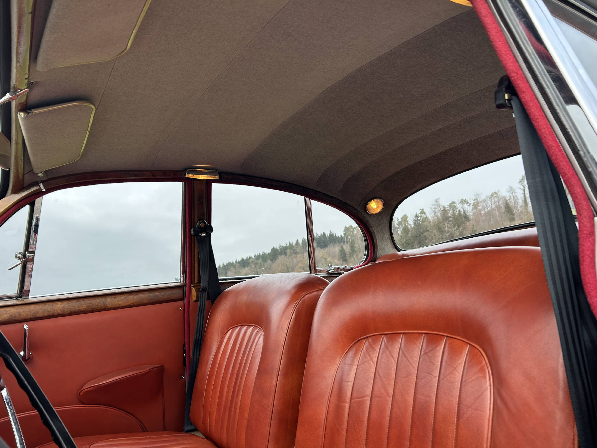 JAGUAR MK-II 3.8 Litre-image-7