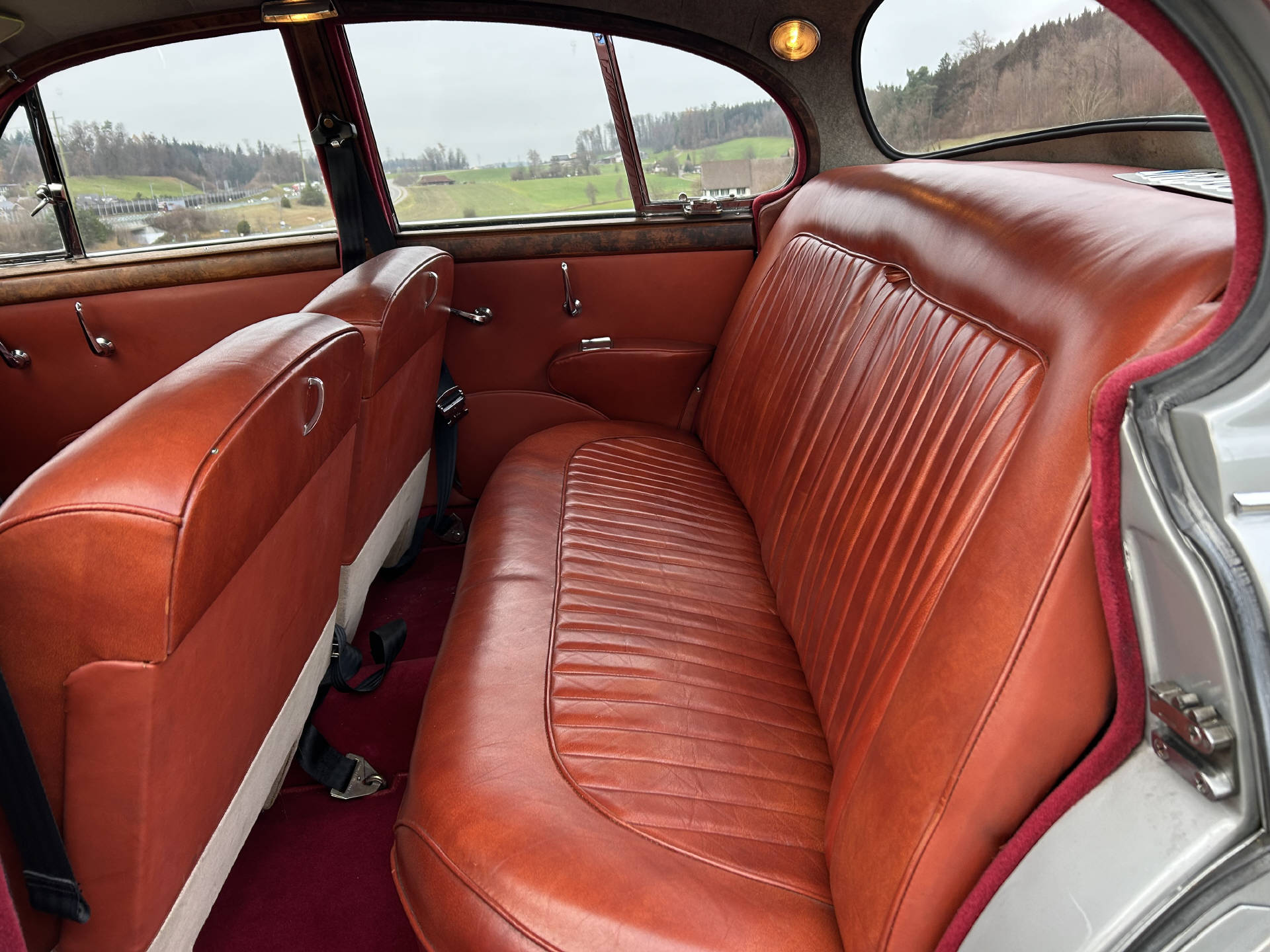JAGUAR MK-II 3.8 Litre-image-9