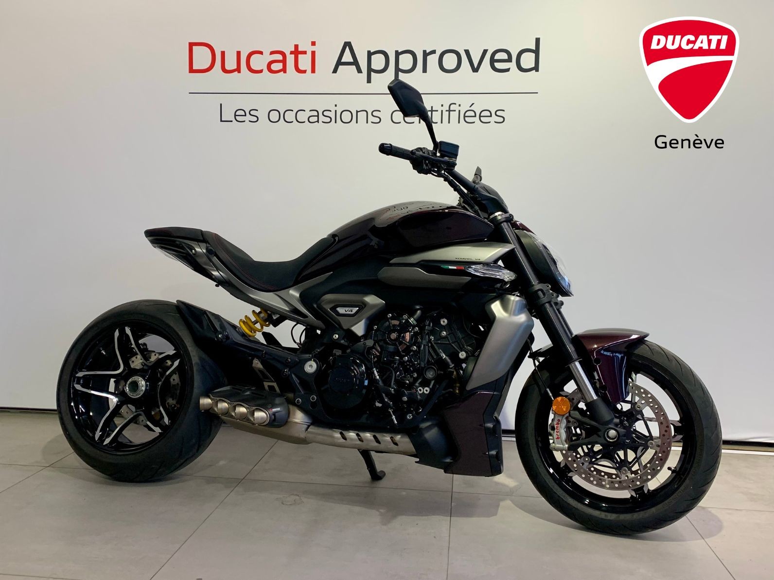 DUCATI X Diavel V4-image-0