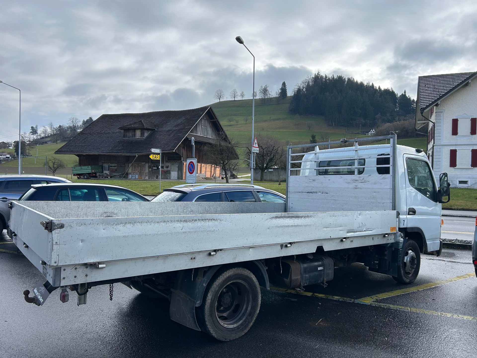 MITSUBISHI FUSO Canter 3C13-image-3