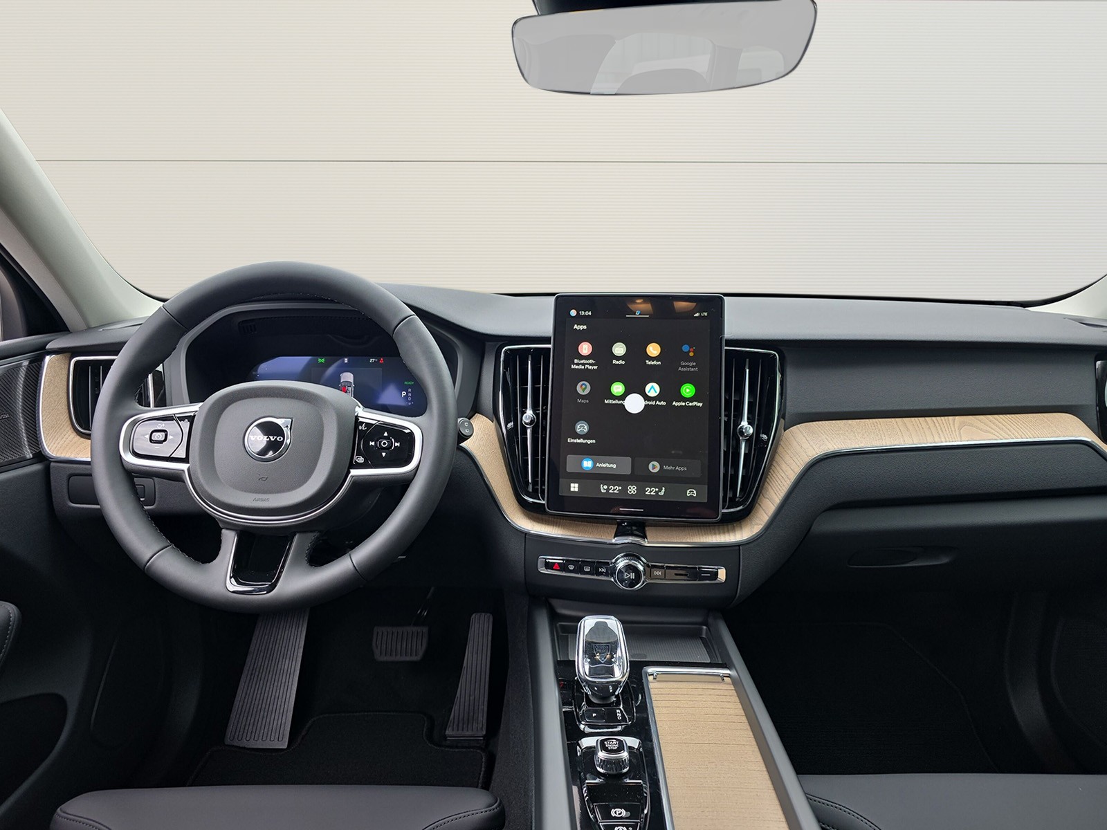 VOLVO XC60 2.0 T6 TE Plus Dark eAWD-image-8