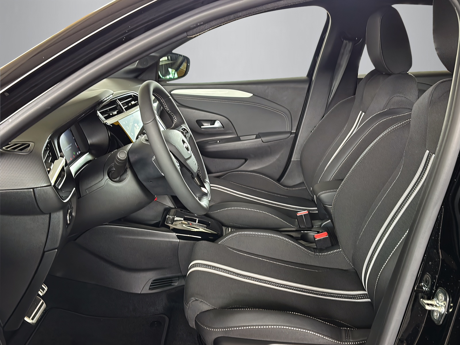 OPEL Corsa F 1.2 T Hybrid Viva-image-10