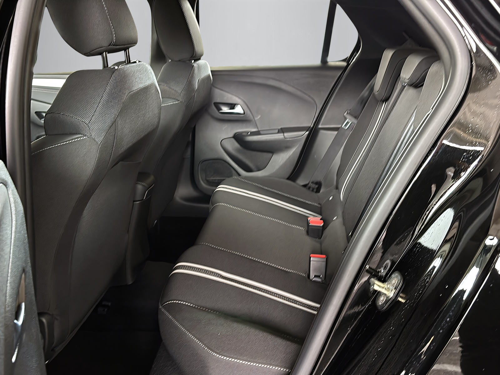 OPEL Corsa F 1.2 T Hybrid Viva-image-11