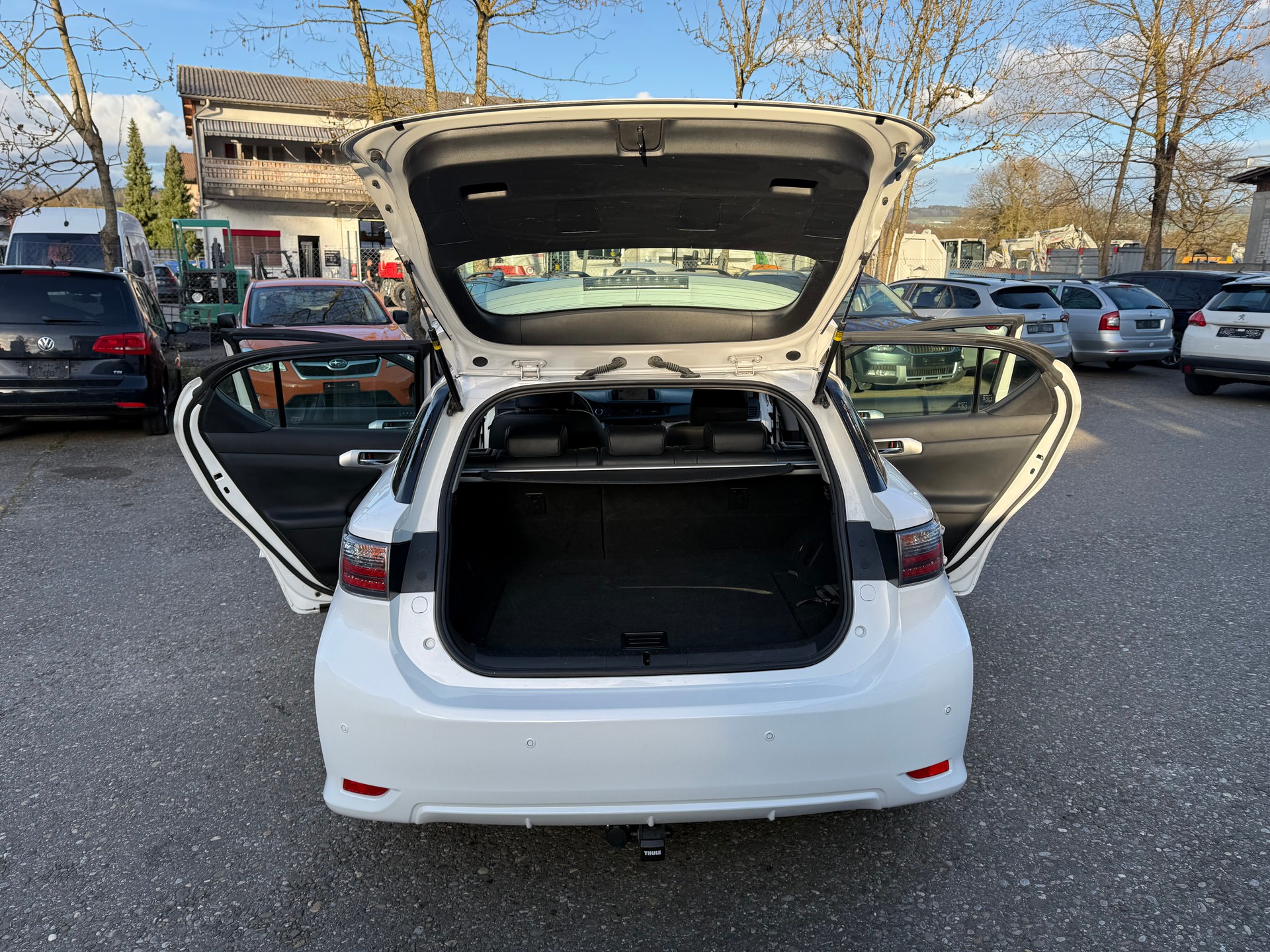 LEXUS CT 200h 1.8 excellence CVT-image-11