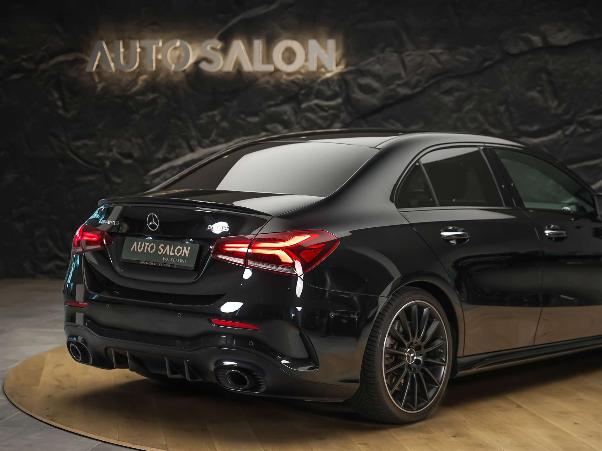 MERCEDES-BENZ A 35 AMG 4Matic Speedshift *Limousine*CH Auto*el. Sitze*360° Kamera*-image-18