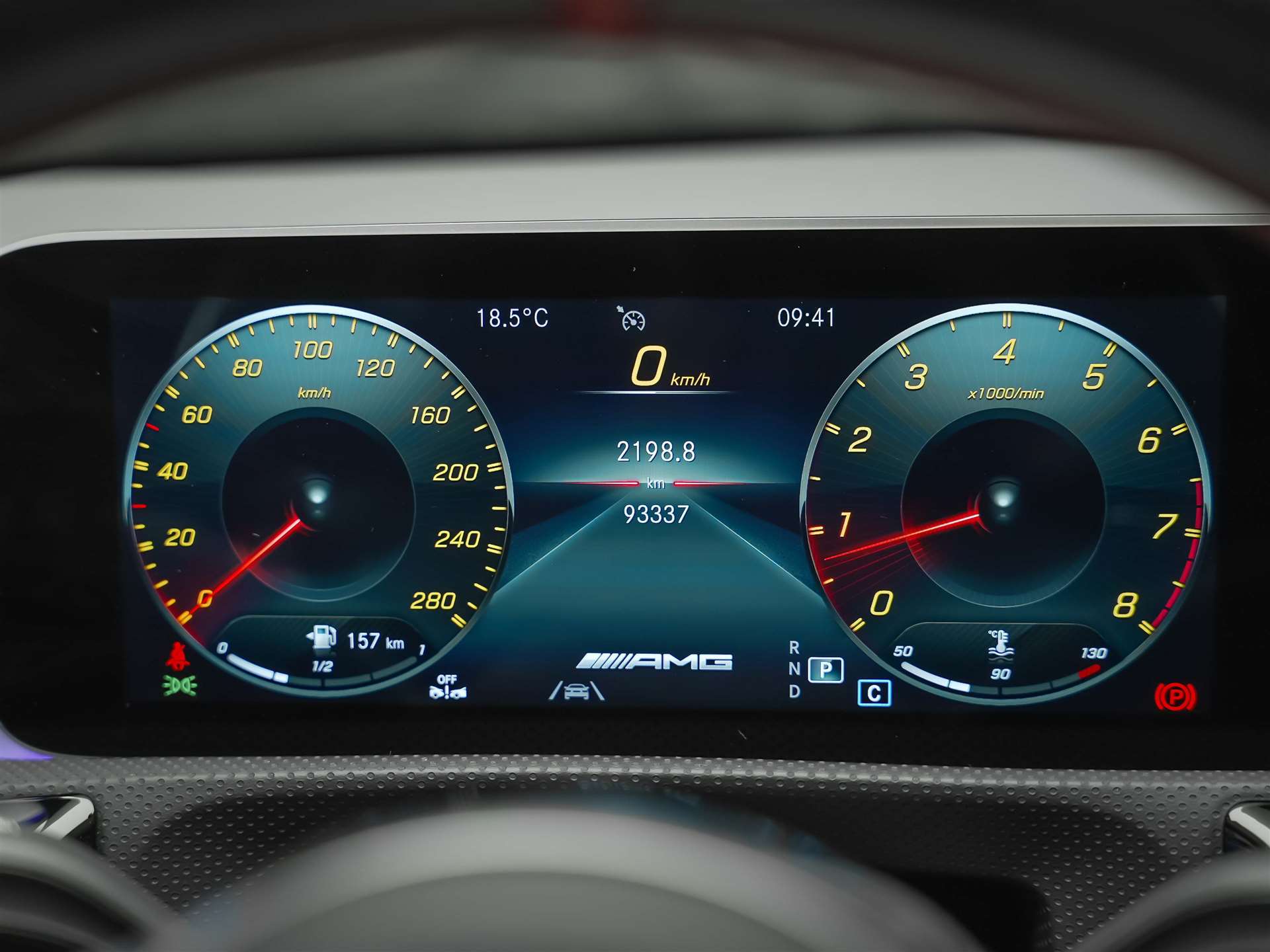 MERCEDES-BENZ A 35 AMG 4Matic Speedshift *Limousine*CH Auto*el. Sitze*360° Kamera*-image-32