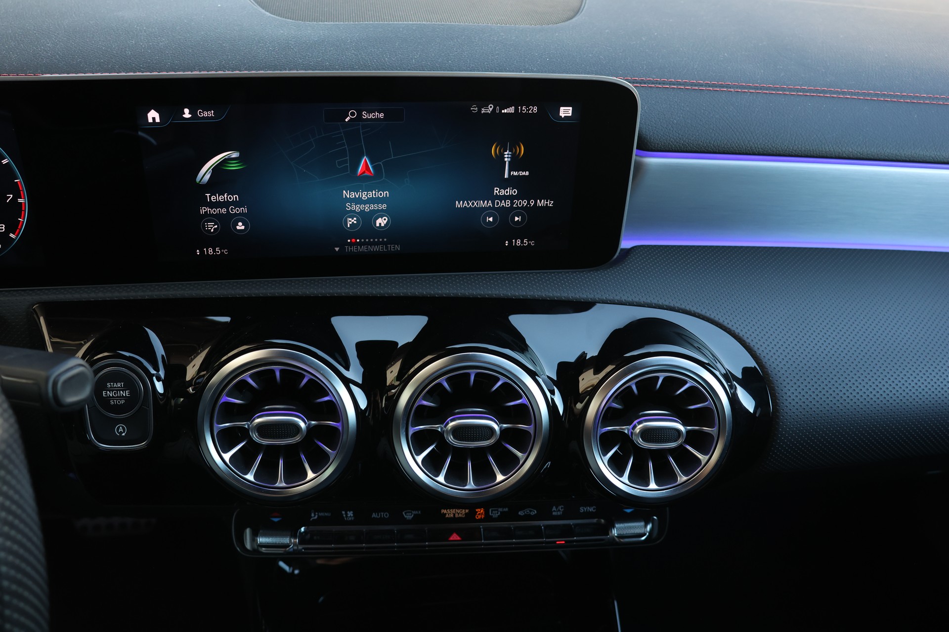MERCEDES-BENZ CLA Shooting Brake 35 AMG 4Matic 7G-DCT-image-15