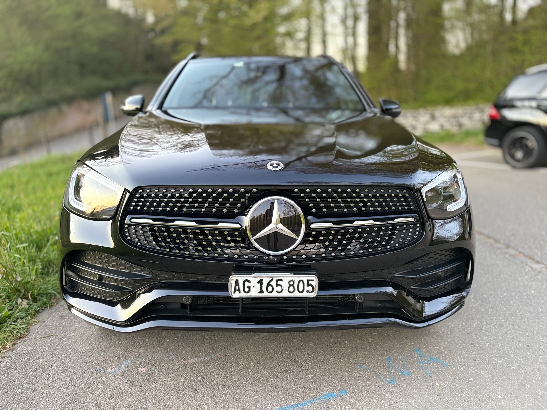 MERCEDES-BENZ GLC 300 e AMG Line 4Matic 9G-Tronic-image-14