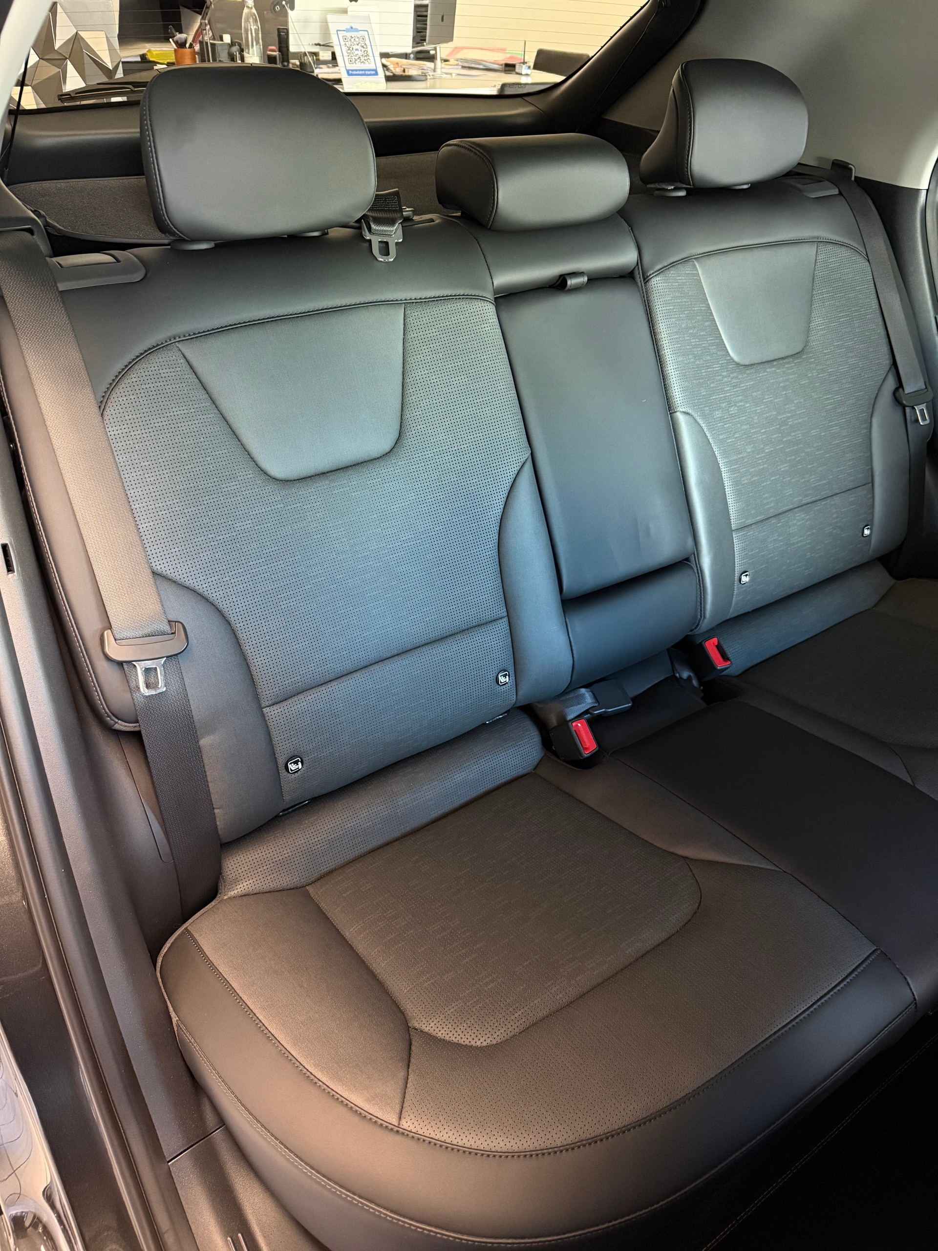 KIA Niro EV 64,8 kWh Style | CH-Fahrzeug mit 7 Jahren Werksgarantie-image-11