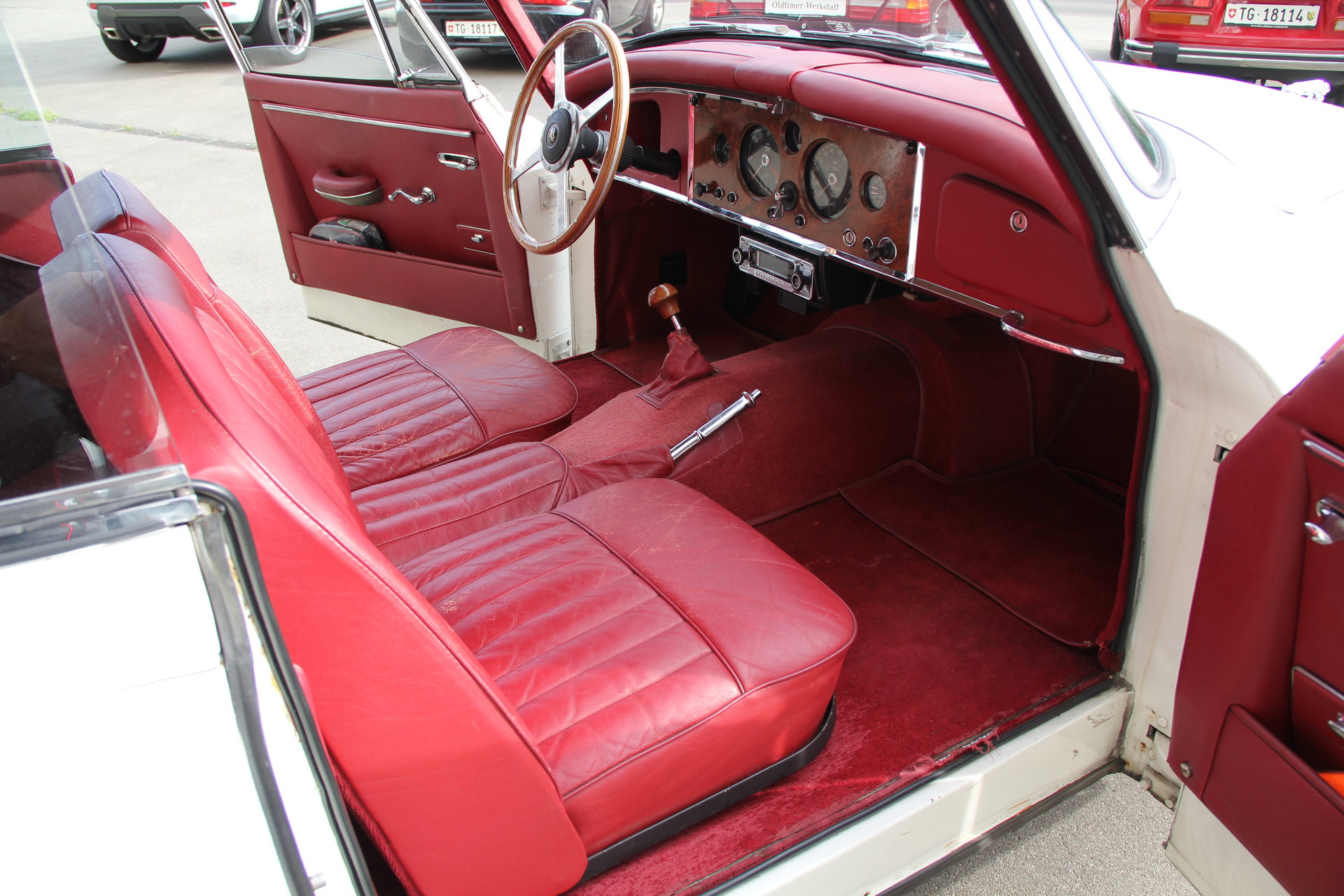 JAGUAR XK150-image-7