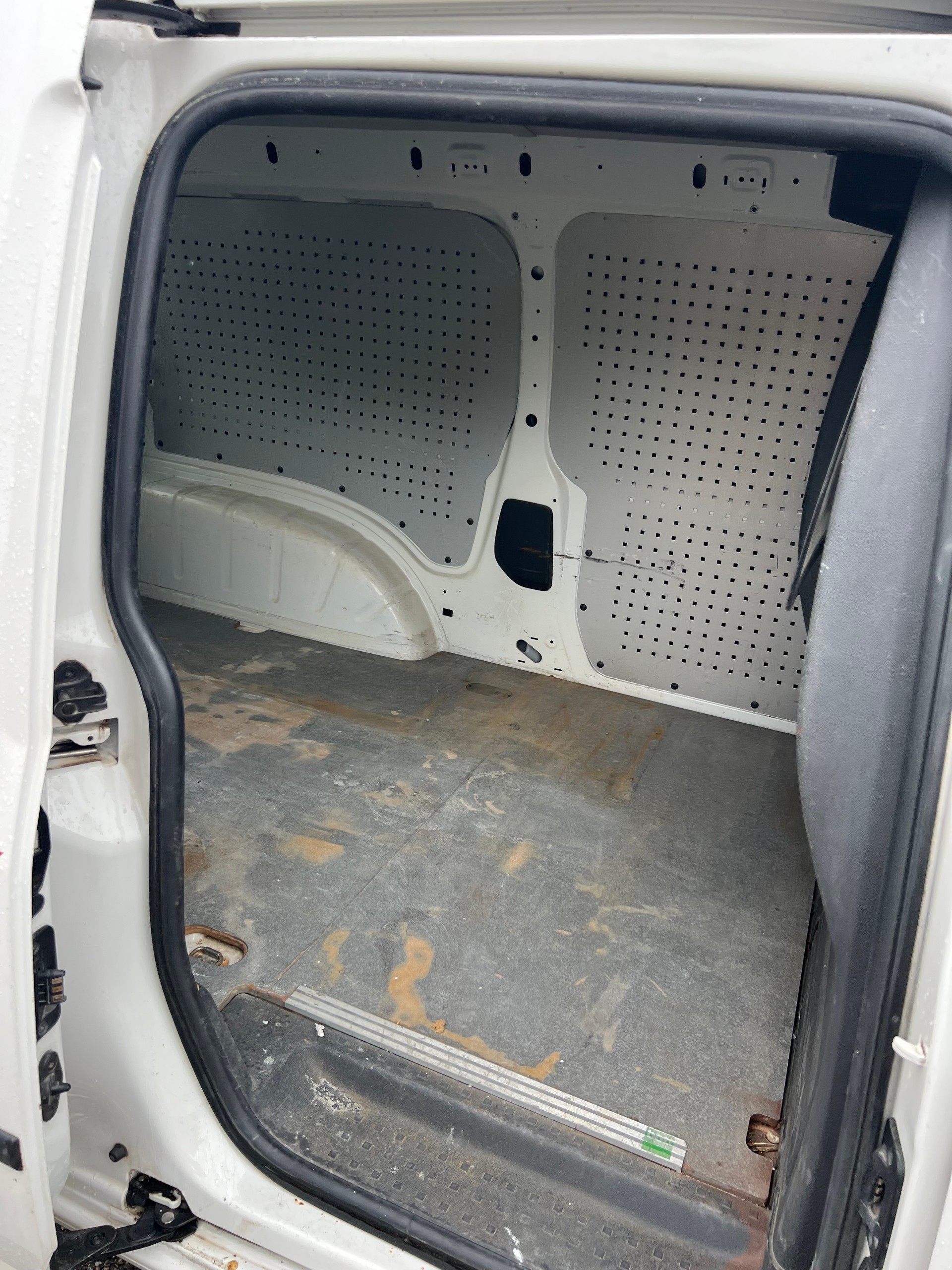 VW Caddy Maxi 2.0 EcoFuel-image-10