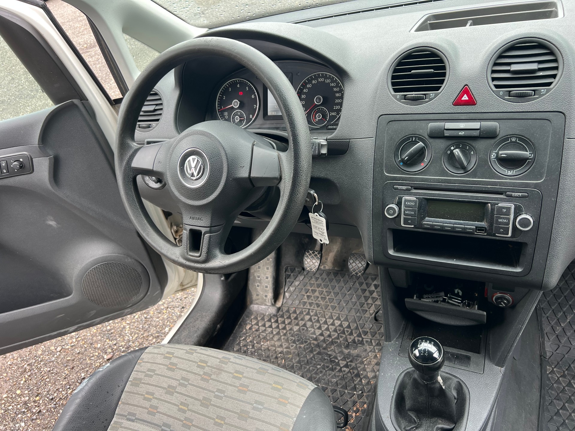 VW Caddy Maxi 2.0 EcoFuel-image-8