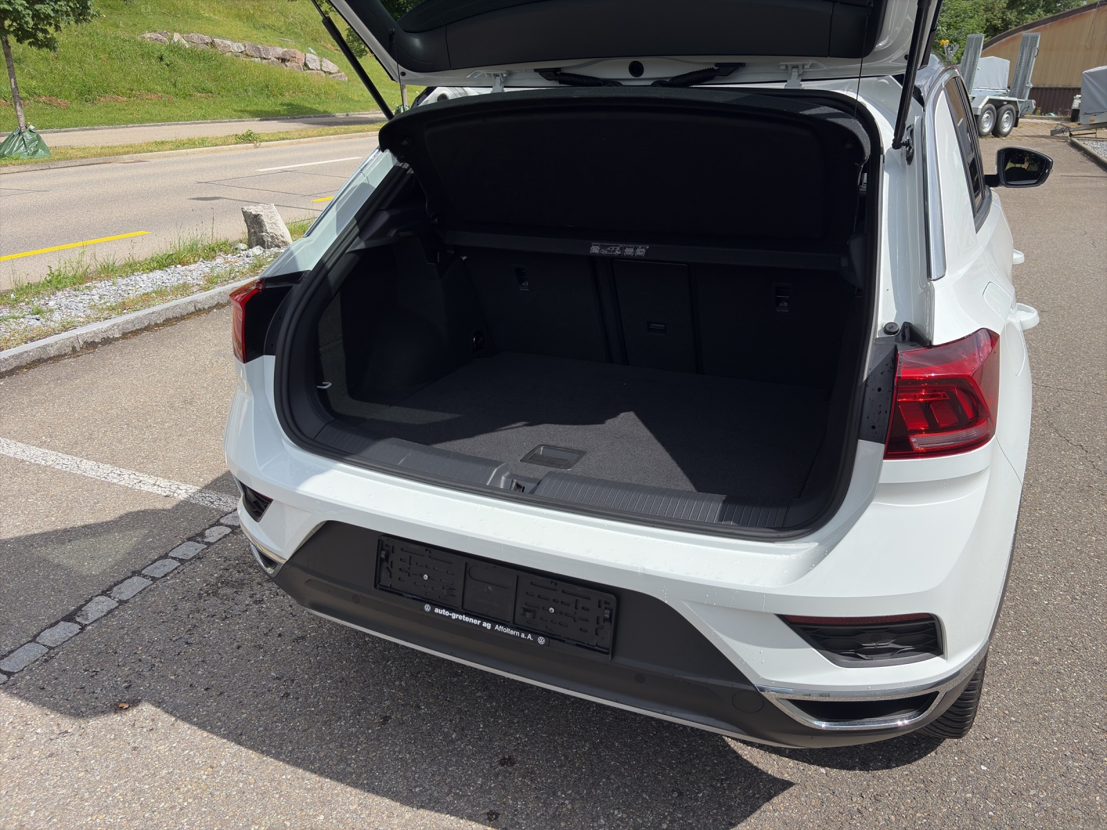 VW T-Roc 2.0 TSI Sport DSG 4motion-image-17