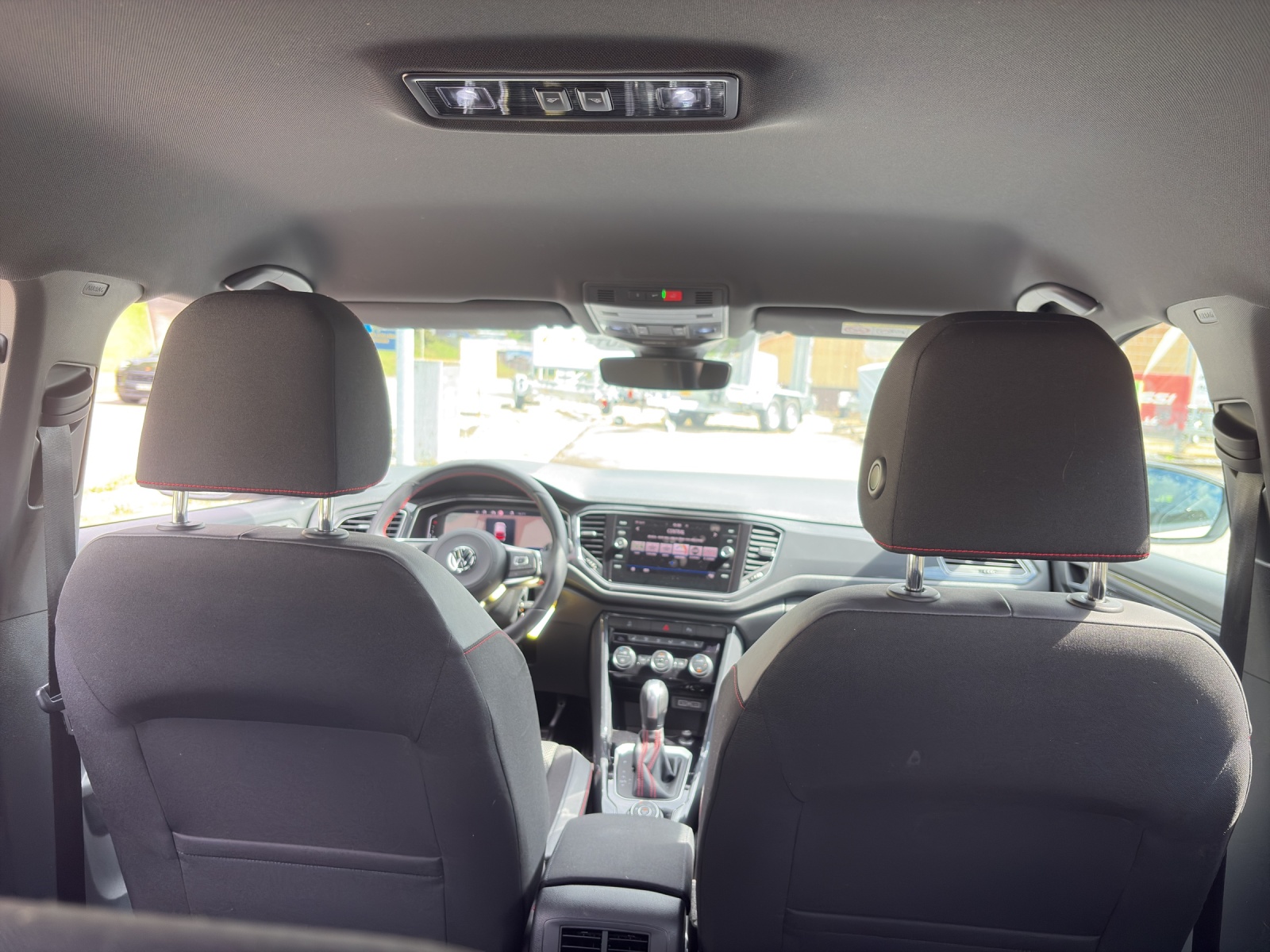 VW T-Roc 2.0 TSI Sport DSG 4motion-image-8