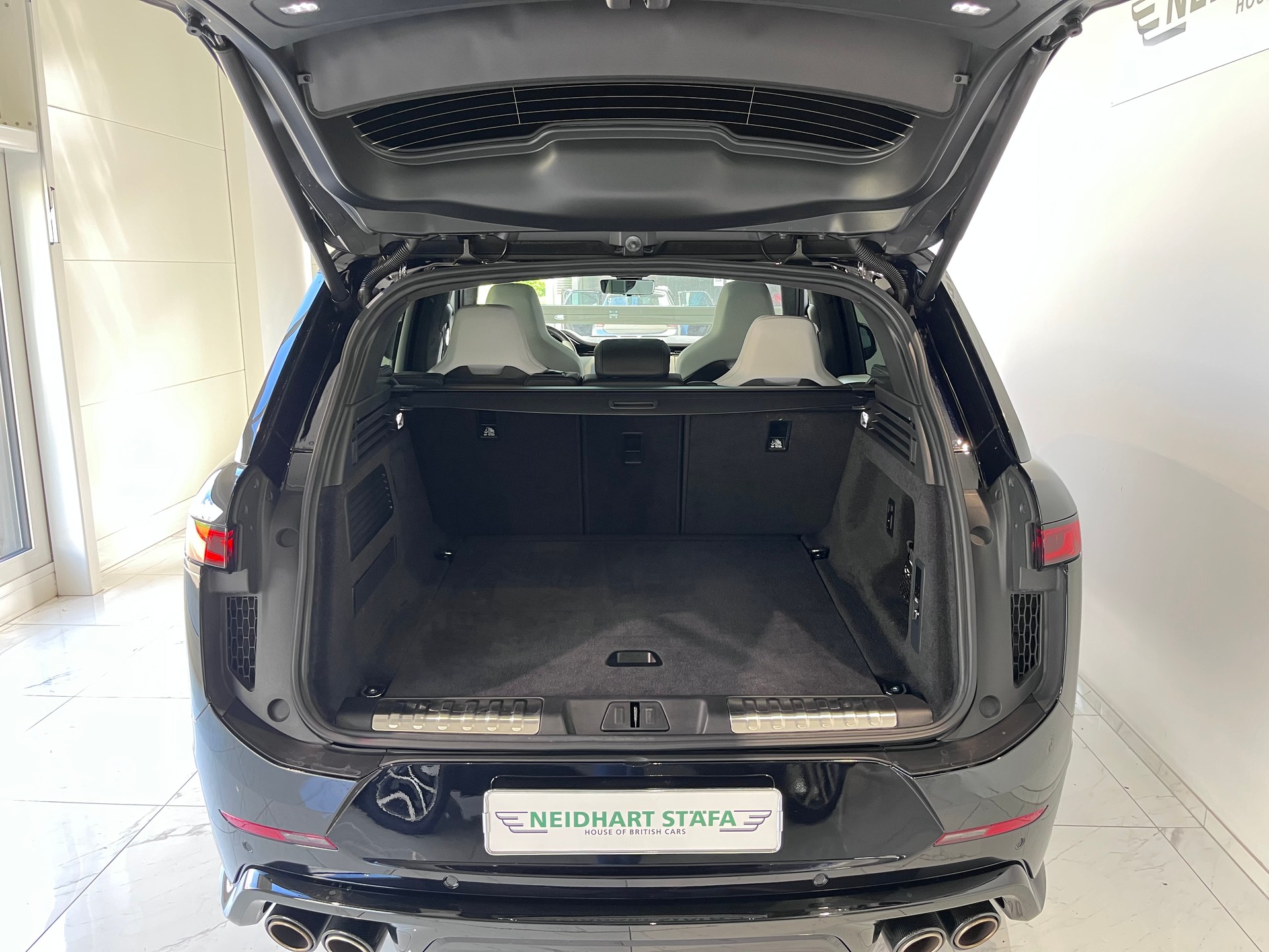 LAND ROVER Range Rover Sport P635 SV Edition Two-image-10