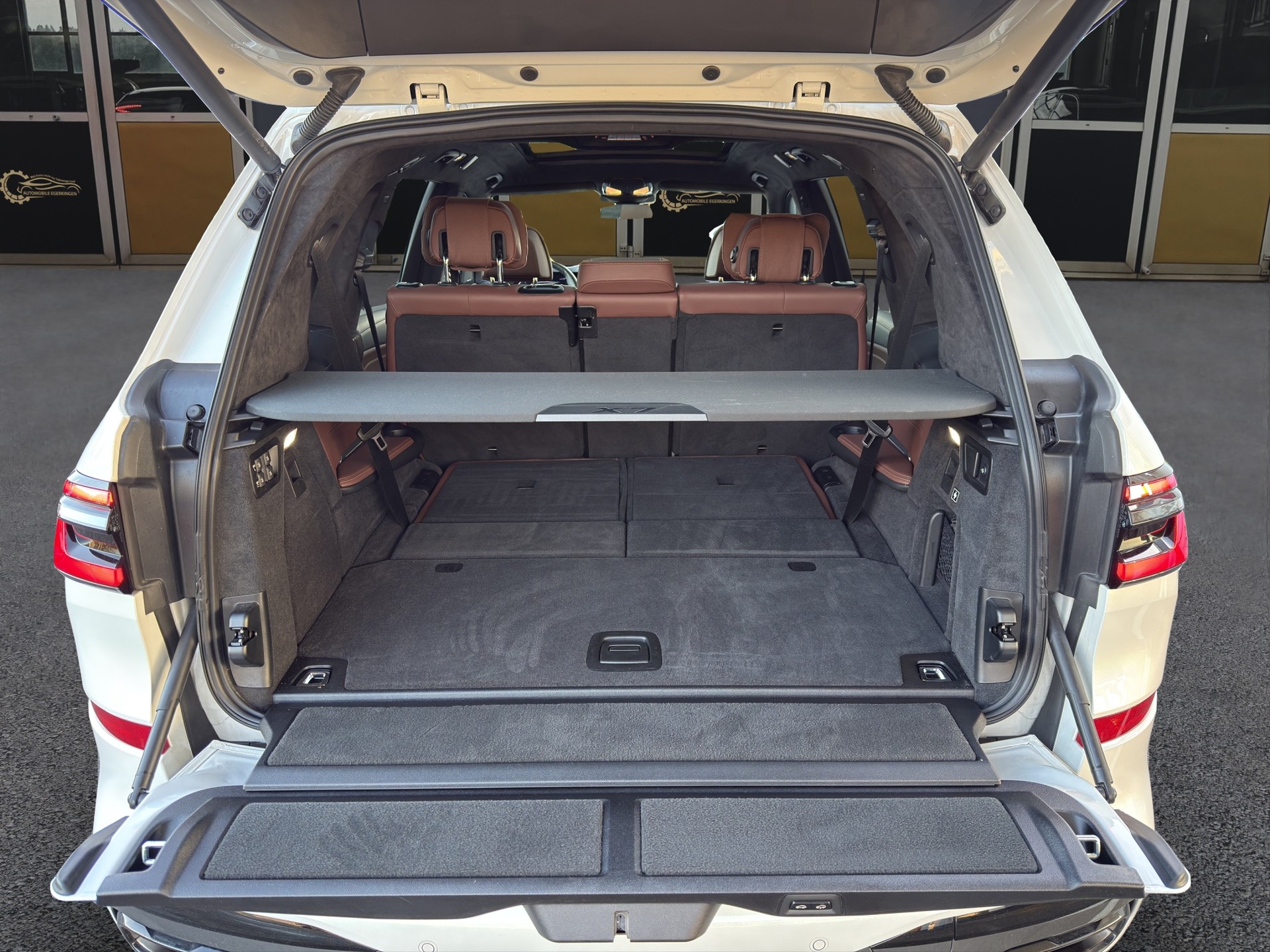 BMW X7 xDrive 48V 40d M Sport Pro Steptronic-image-14
