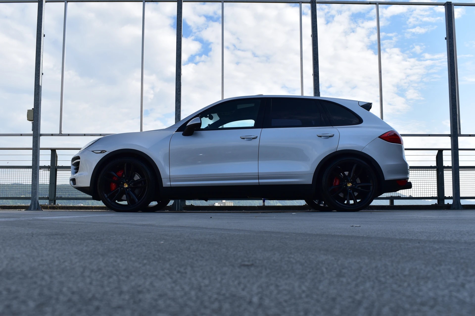 PORSCHE CAYENNE TURBO BLACK l 500 PS-image-5