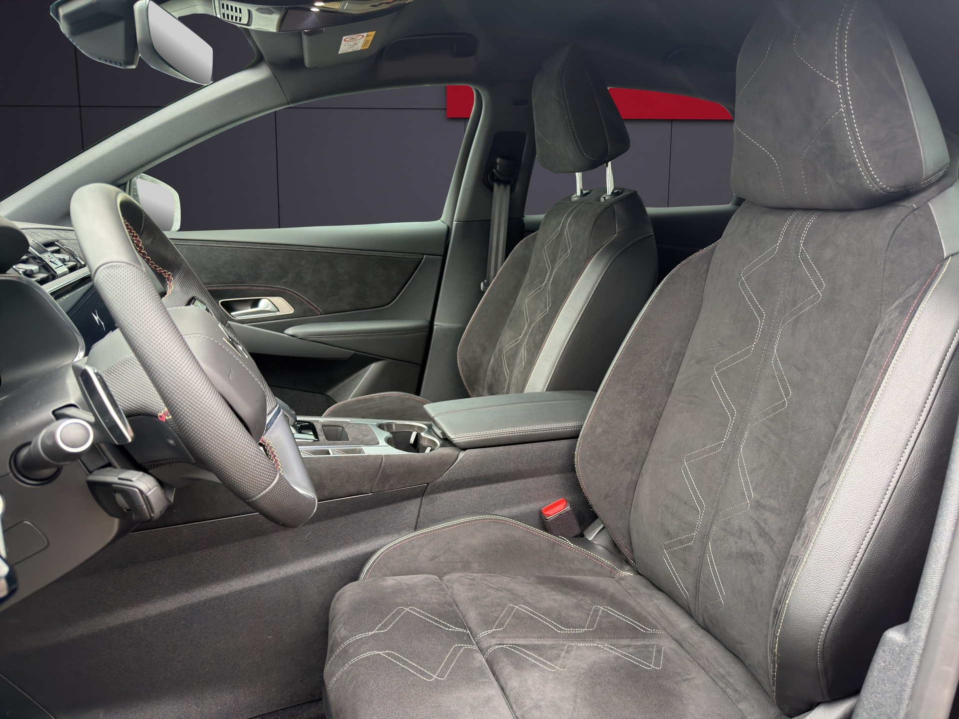 DS AUTOMOBILES DS7 1.5 BlueHDi Pallas-image-5