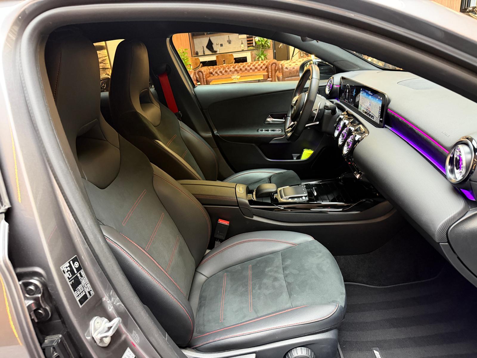 MERCEDES-BENZ A 35 AMG 4matic-image-16