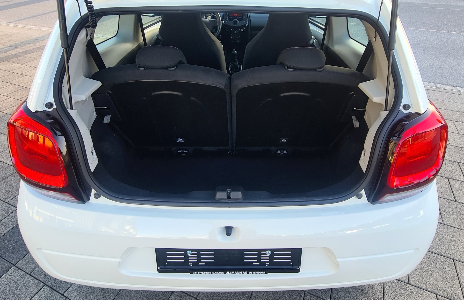 CITROEN C1 1.0 VTi Feel-image-11