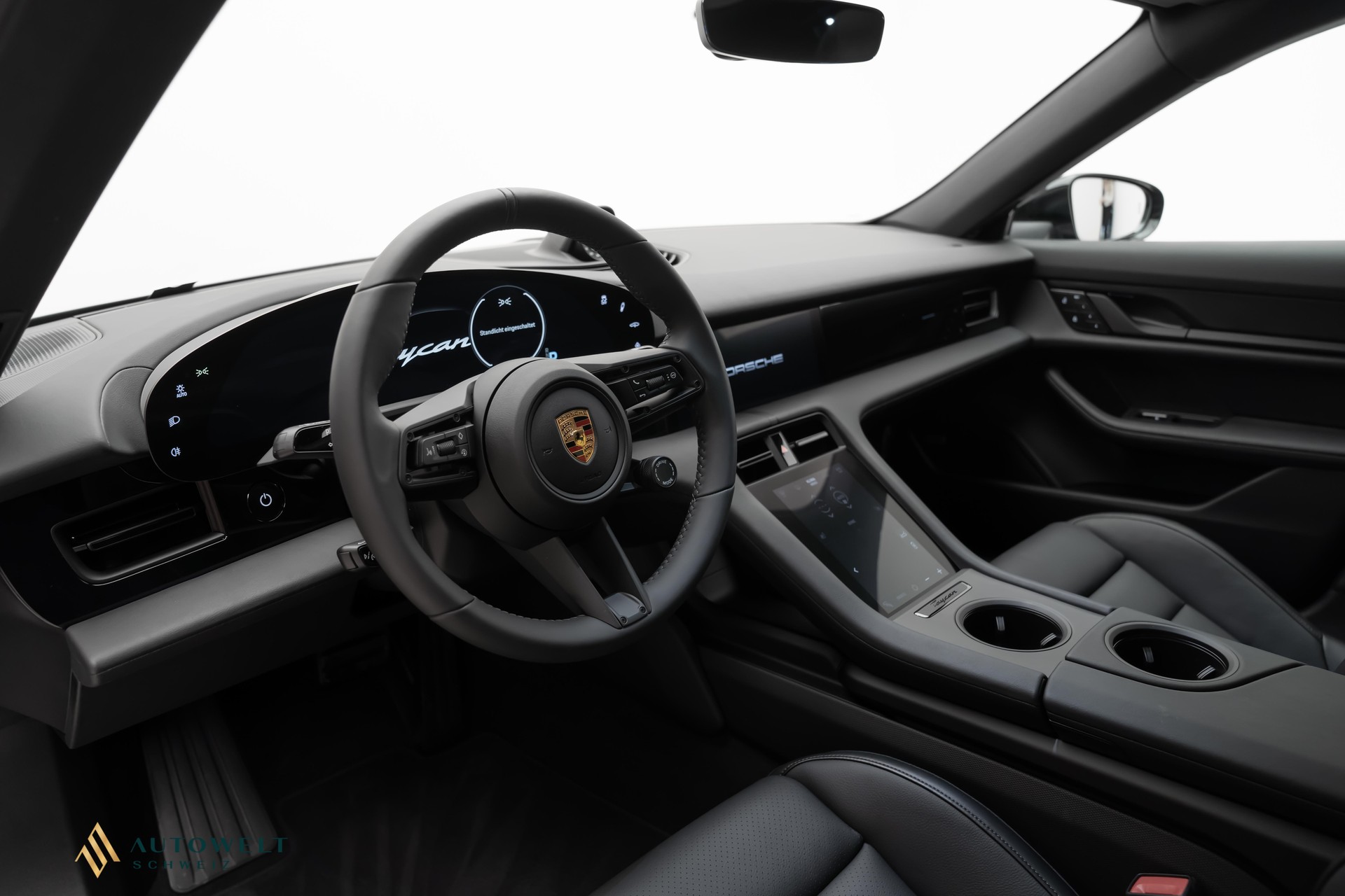 PORSCHE Taycan 4 Cross Turismo-image-5
